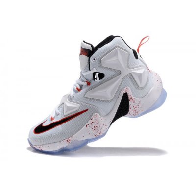 Nike Erkek Lebron 13 Beyaz / Siyah / Kırmızı Basketbol Ayakkabısı Türkiye - FCL3XF9P